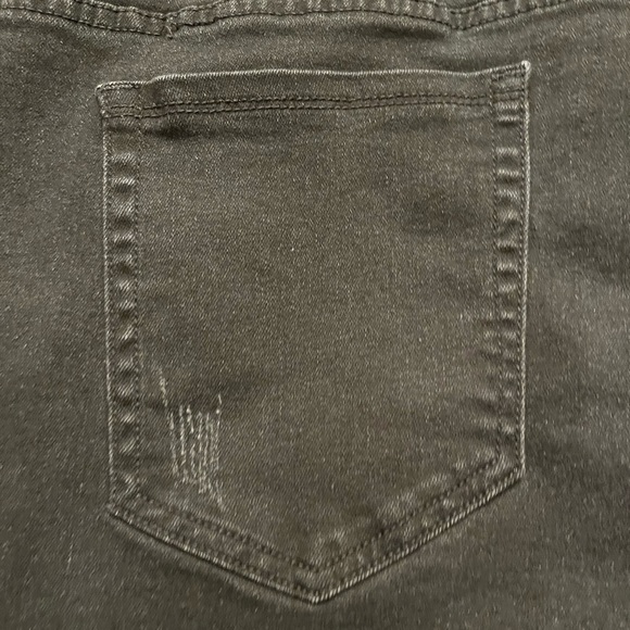 Fashion Denim Jeans EUC - Picture 11 of 12